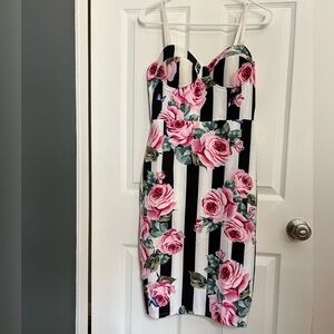 Black and white dress with beautiful detail